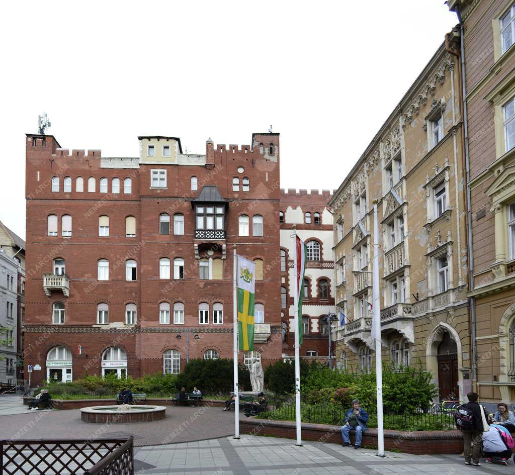 Épület - Budapest - Eklektikus lakóház