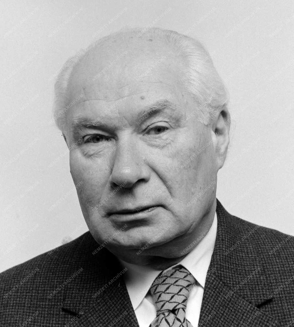 1975-ös Állami díjasok - Dr. Lukovits István