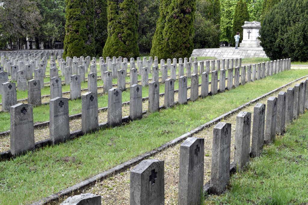 Emlékezés - Budapesti Új Köztemető - Első világháborús olasz katonai temető