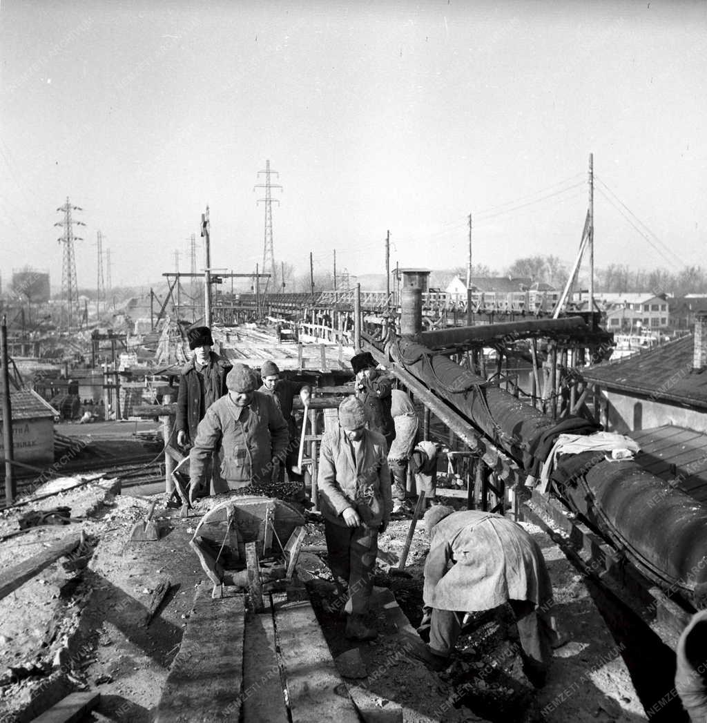 Közlekedés - Újjáépítés - Újpesti vasúti híd 