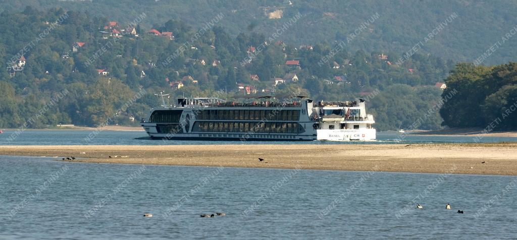 Tájkép - Nagymaros - Kavicszátony