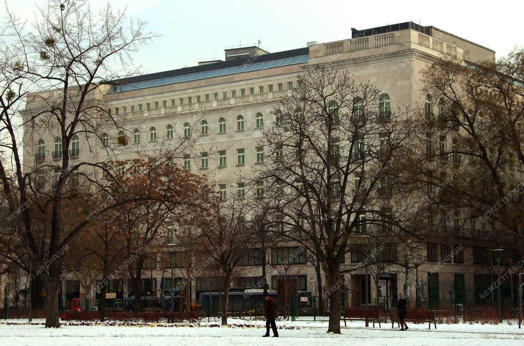 Budapest - Szálloda - A Le Meridien épülete