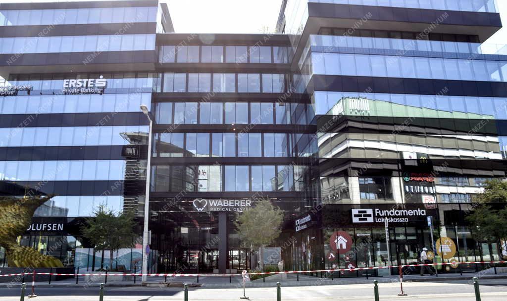 Városkép - Budapest - HillSide Irodaház - Wáberer Medical Center