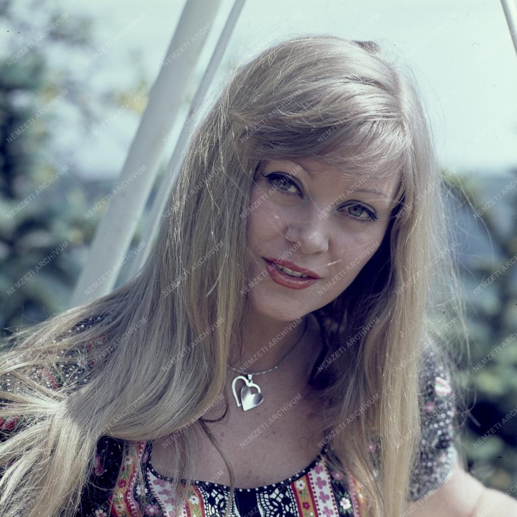 Kultúra - Széles Anna színművész