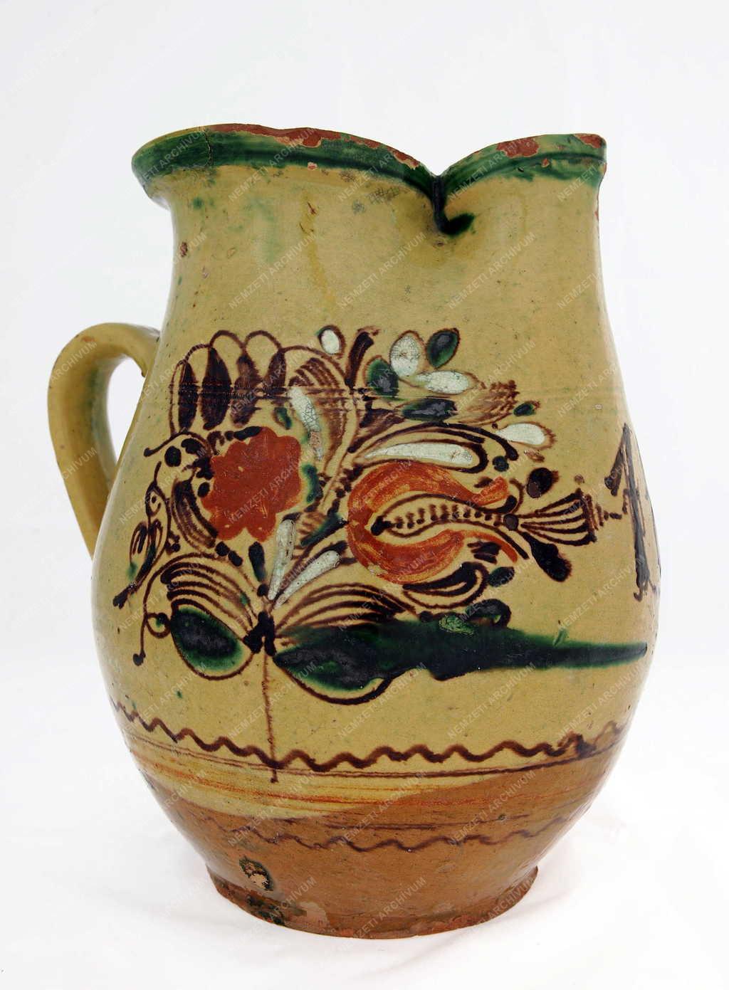 Népművészet - Debrecen - Boroskancsó