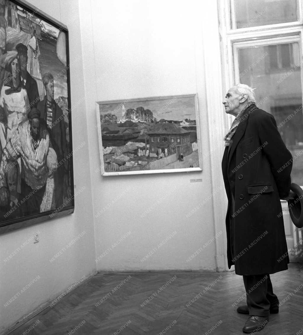 Kultúra - Fiatal szovjet képzőművészek kiállítása