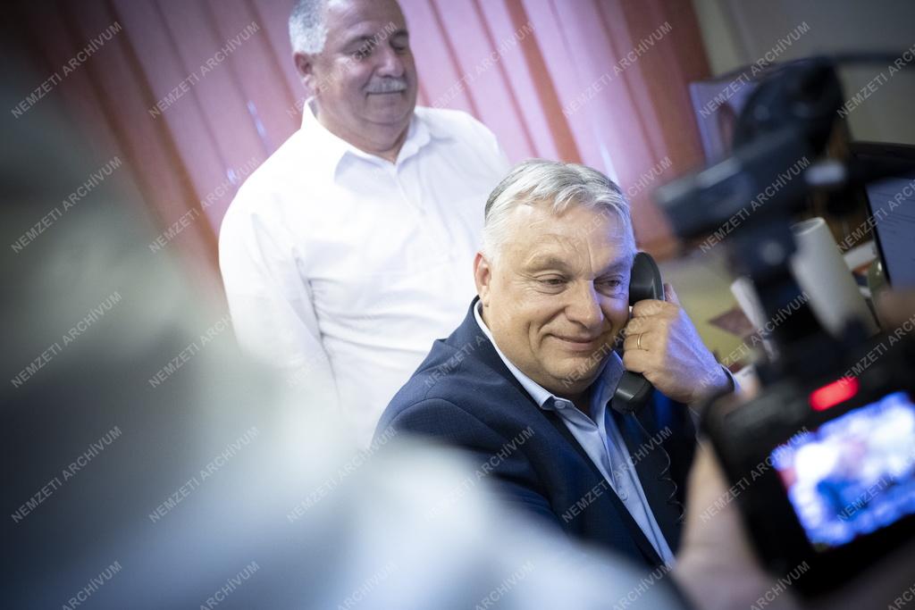 Voks 24 - Orbán Viktor országjáró kampánykörútja