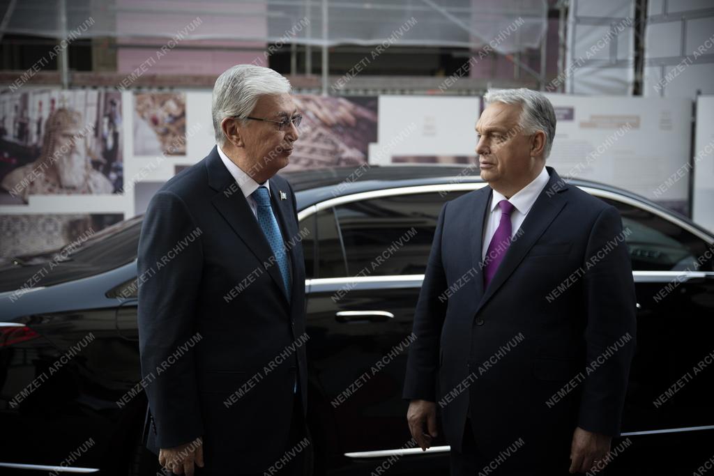 Orbán Viktor fogadta a kazah elnököt 