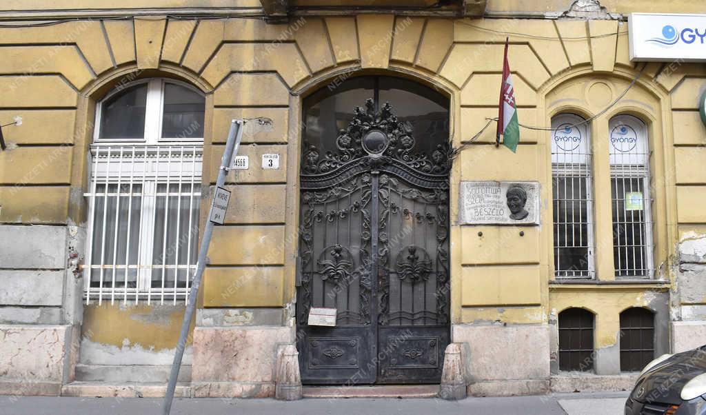 Városkép - Budapest - Solt Ottilia domborműves emléktáblája