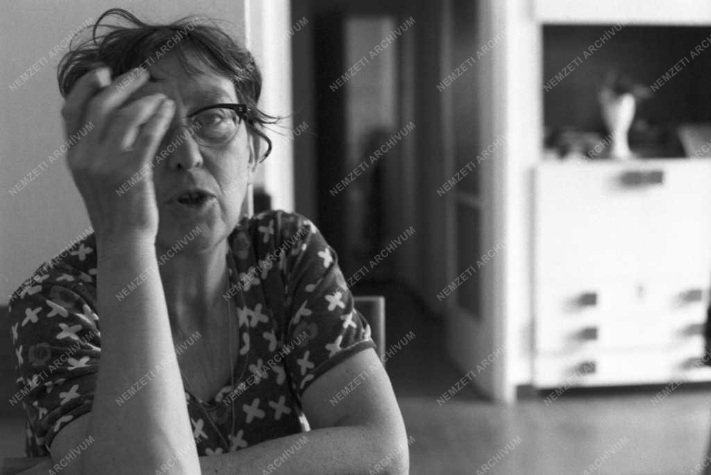 Képzőművészet - Ligeti Erika szobrász