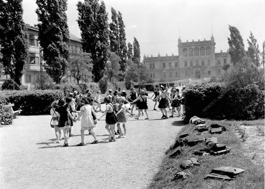 Oktatás - Soproni diákok