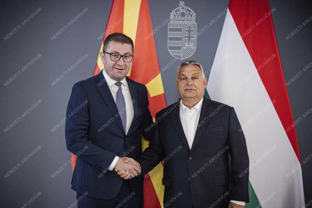 Orbán Viktor fogadta a VMRO-DPMNE vezetőségét