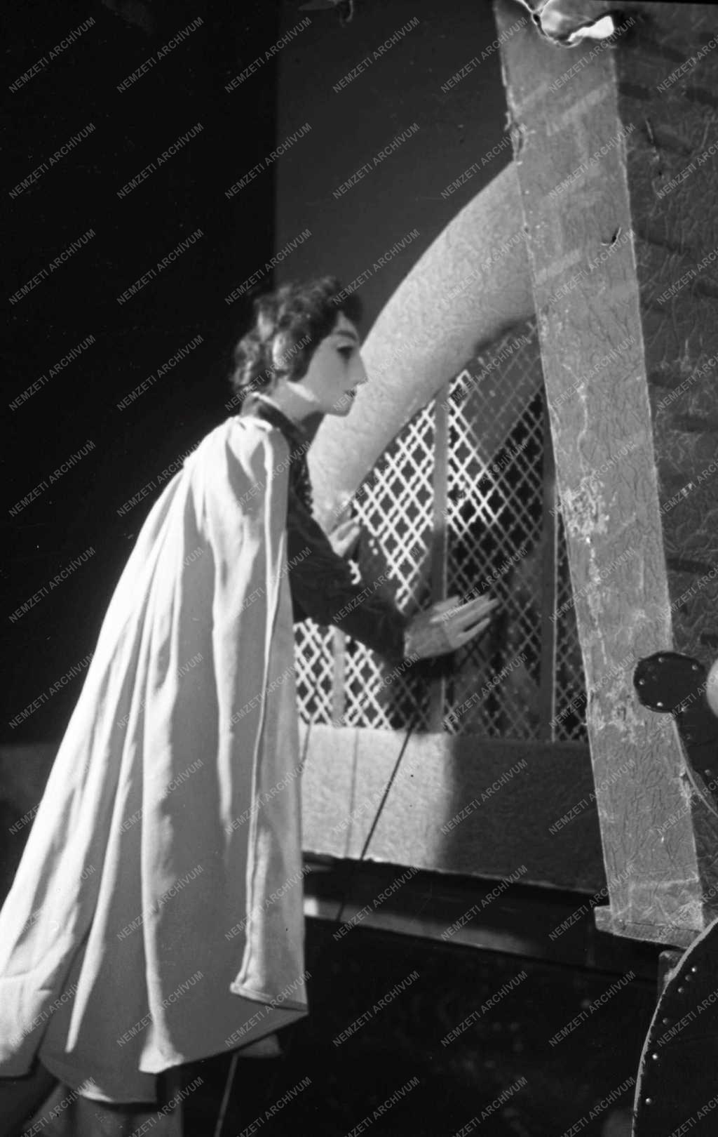 Szórakozás - Bábszínház - 