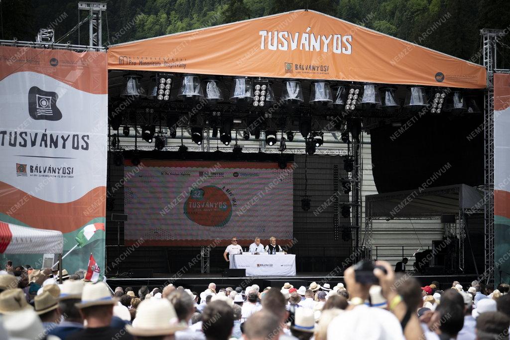 Tusványos - 32. Bálványosi Nyári Szabadegyetem és Diáktábor - Orbán Viktor előadása