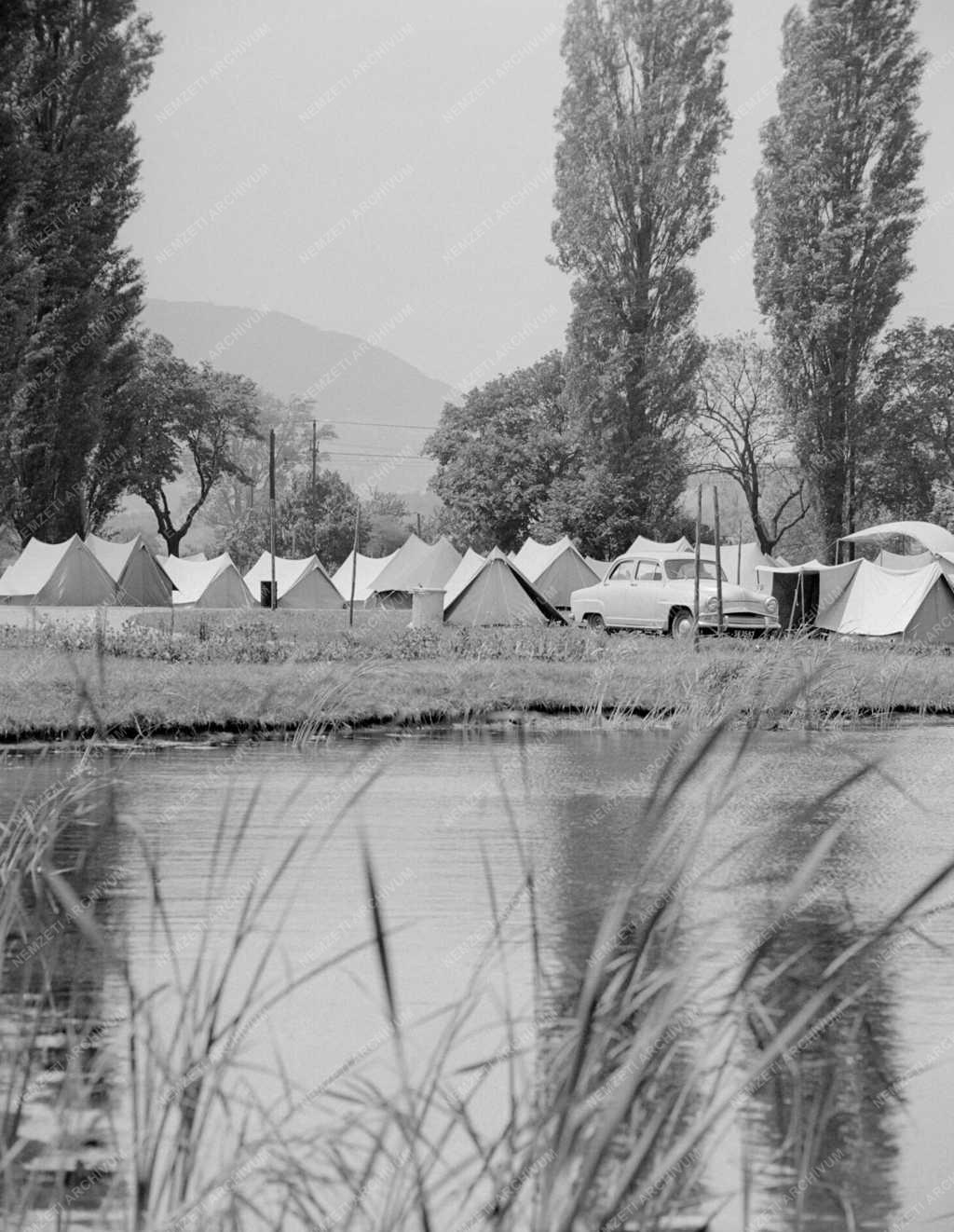 Idegenforgalom - Camping Római Part 