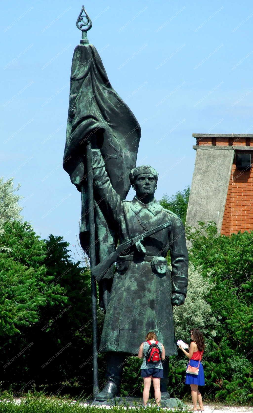 Szabadtéri múzeum - Budapest - A Memento szoborpark