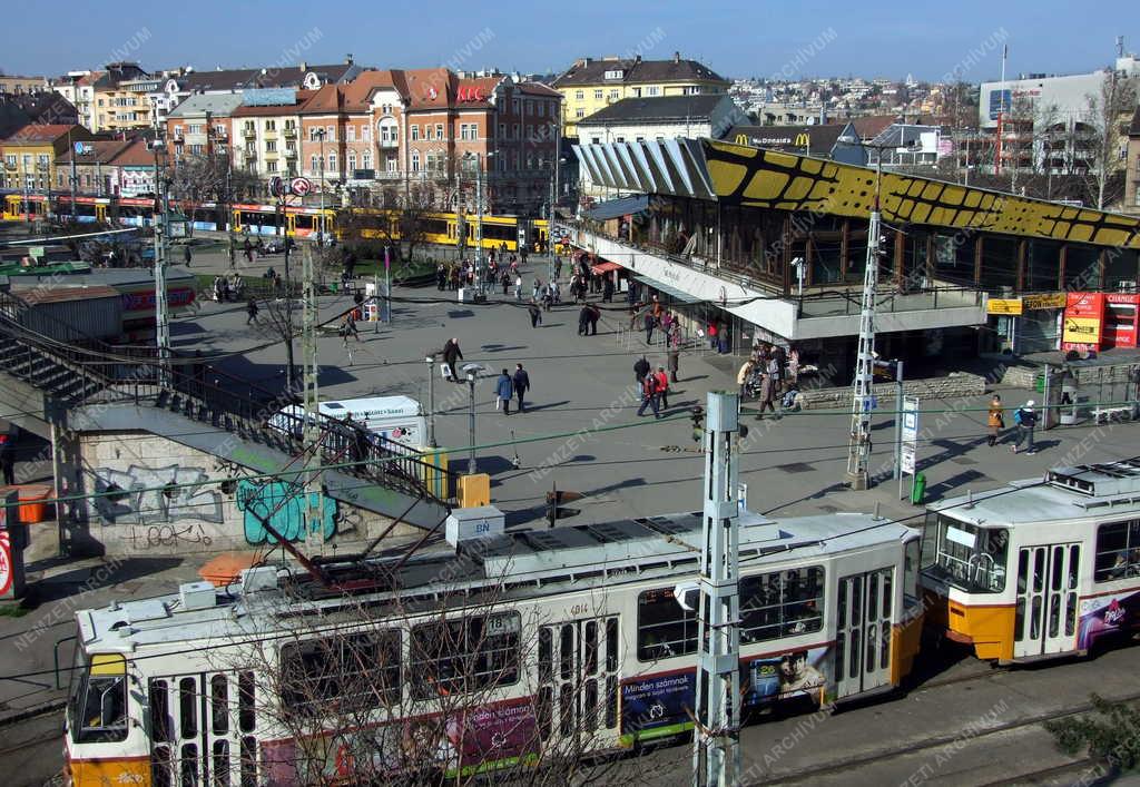 Városkép - Budapest - A Széll Kálmán tér 