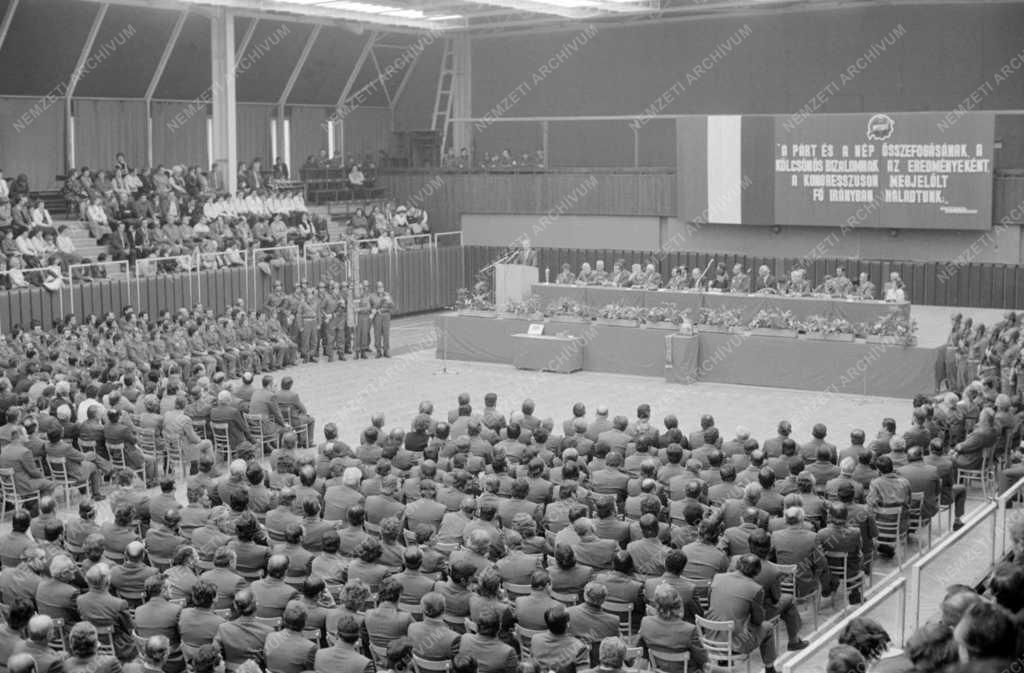 Fegyveres testület - Belpolitika - Munkásőrség egységgyúlése