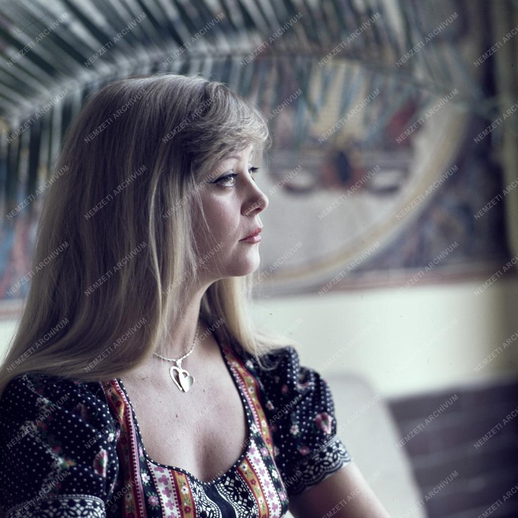 Kultúra - Széles Anna színművész