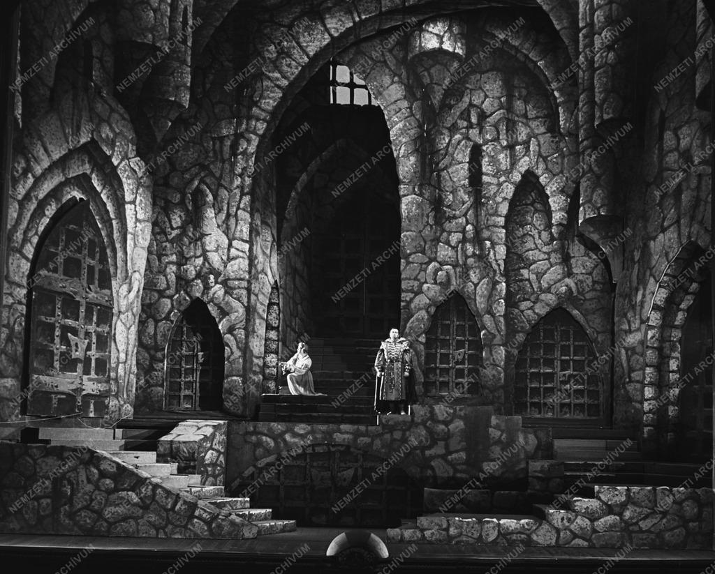 Kultúra - Bartók Béla: A kékszakállú herceg vára című operája a  Magyar Állami Operaházban