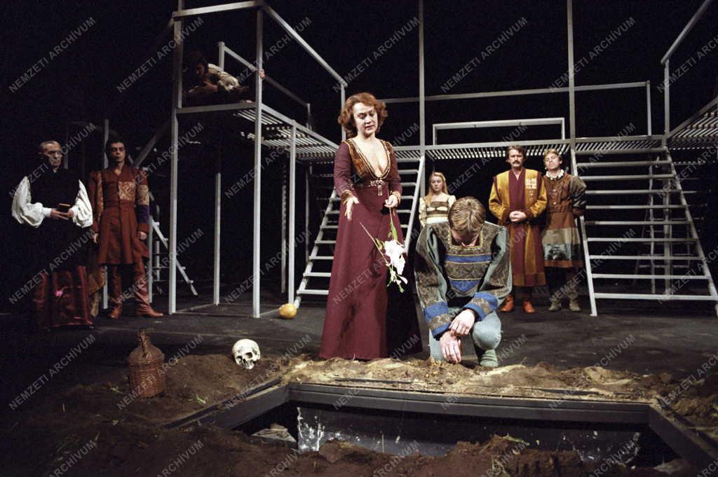 Kultúra - Színház - William Shakespeare: Hamlet
