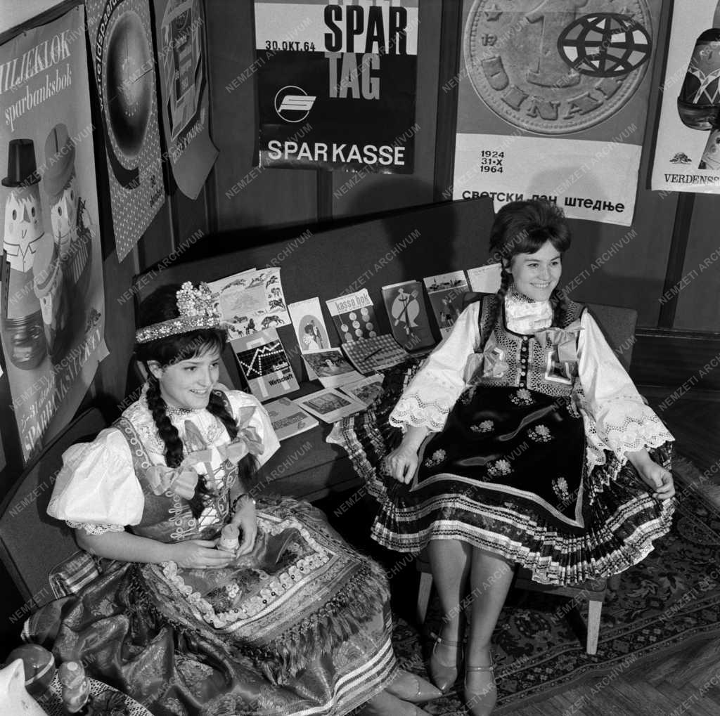 Évforduló - 41. Világtakarékossági Nap