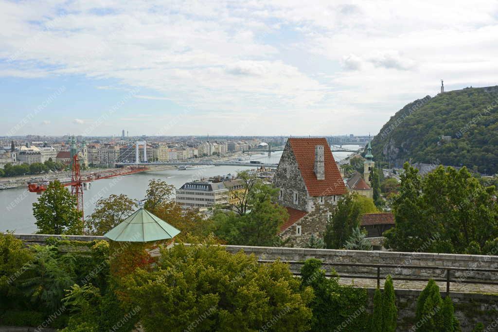 Városkép - Budapest - Kilátás a Budai Várból