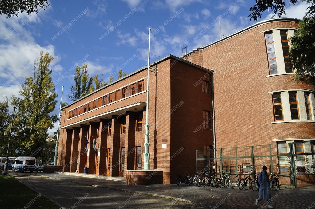 Városkép - Budapest - Hajós Alfréd Nemzeti Sportuszoda