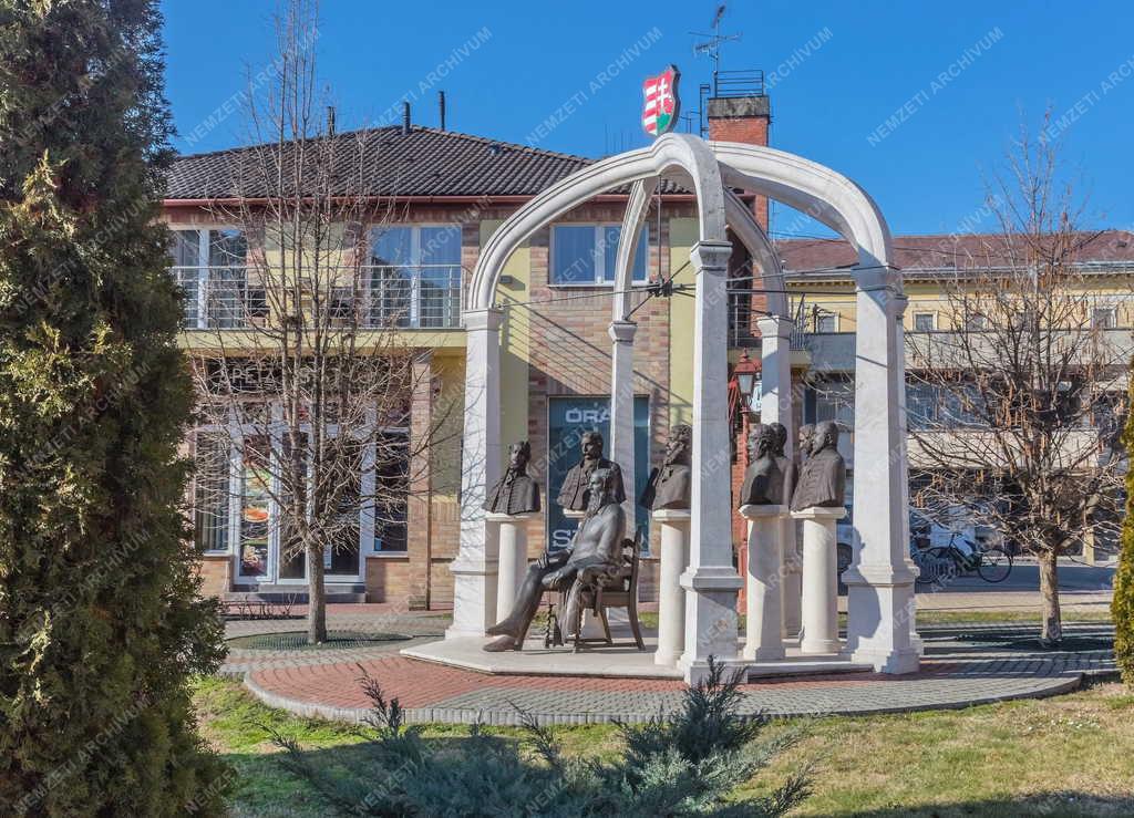 Műalkotás - Kalocsa - A Batthyány-kormány szoborcsoportja