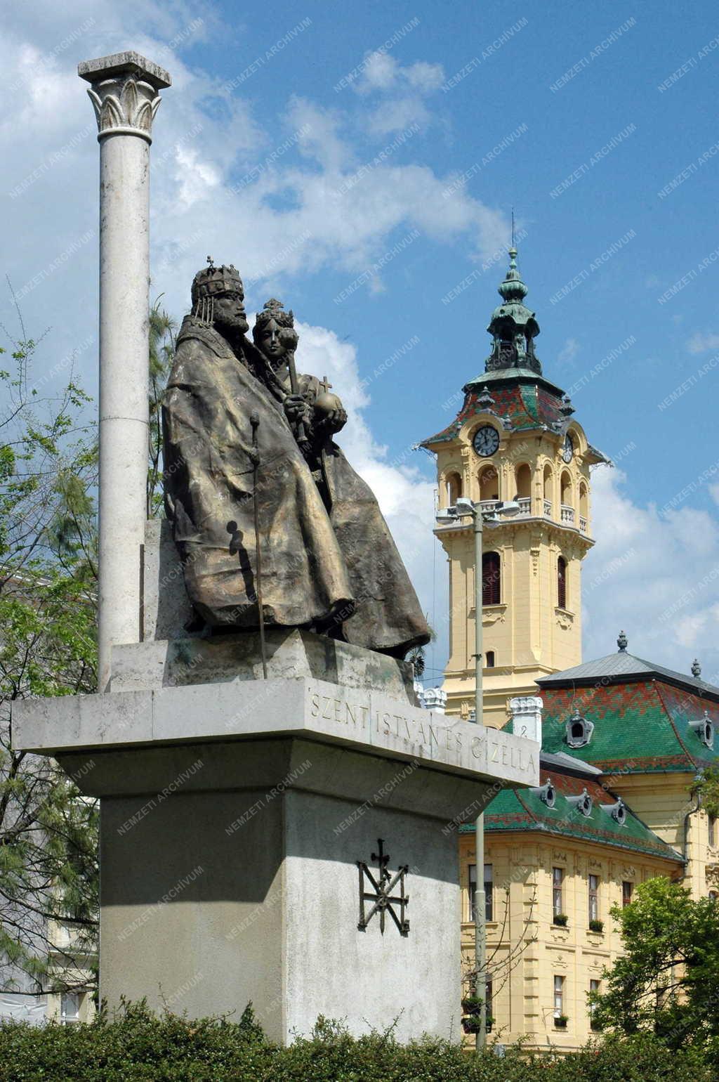 Szeged -  Köztéri szobor