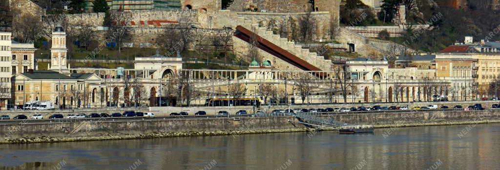 Városkép - Budapest - Várkert Bazár 