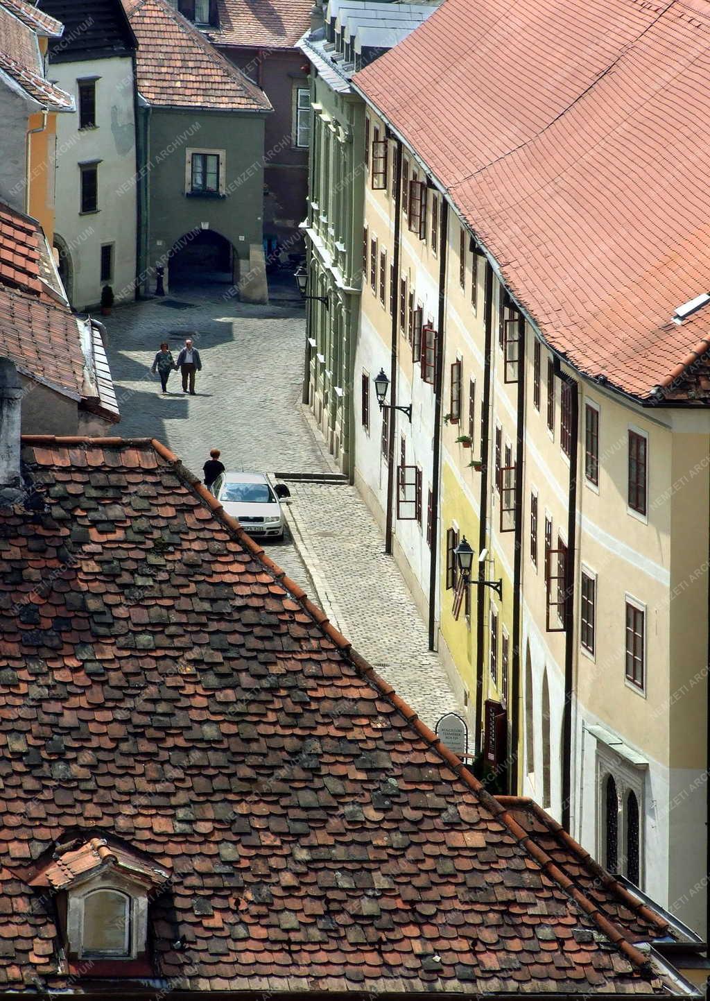 Városkép - Sopron - Az óvárosi Kolostor utca 