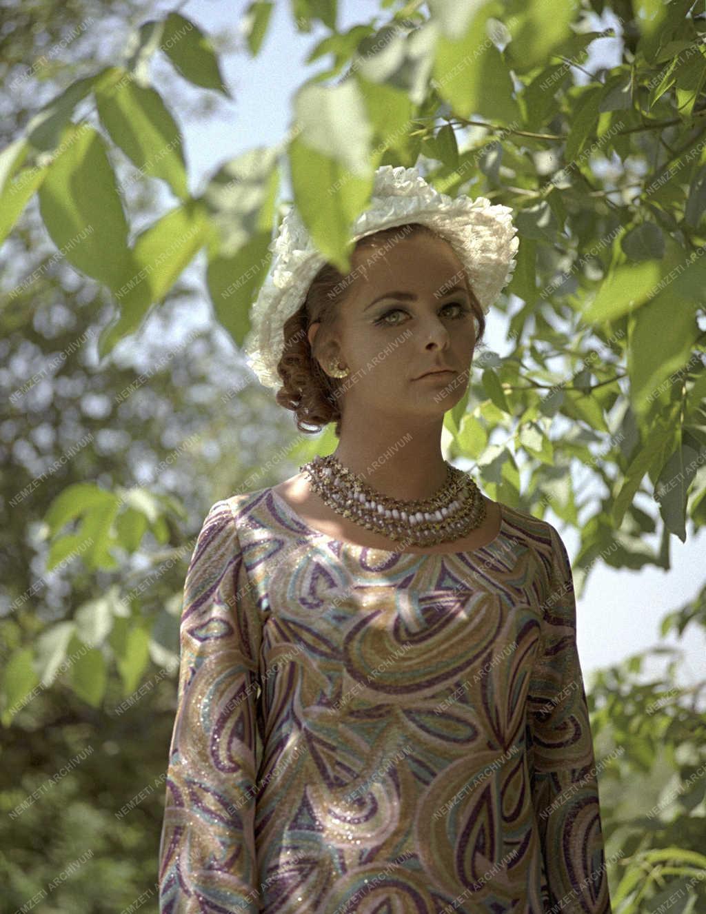 Kultúra - Béres Ilona színésznő