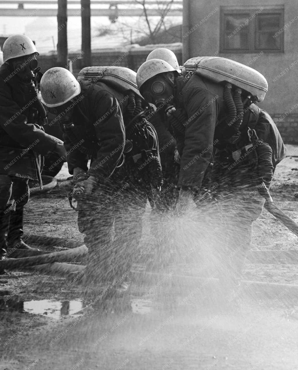 Katasztrófavédelem - Tűzoltási gyakorlat