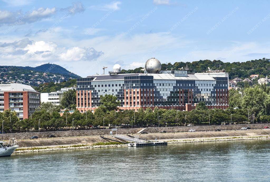 Városkép - Budapest - Dunai látkép - Lágymányosi ELTE Campus
