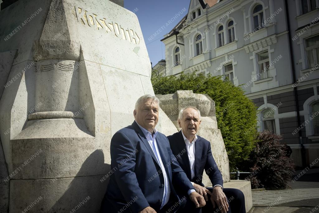 Voks 24 - Orbán Viktor Kaposváron folytatta vidéki kampánykörútját