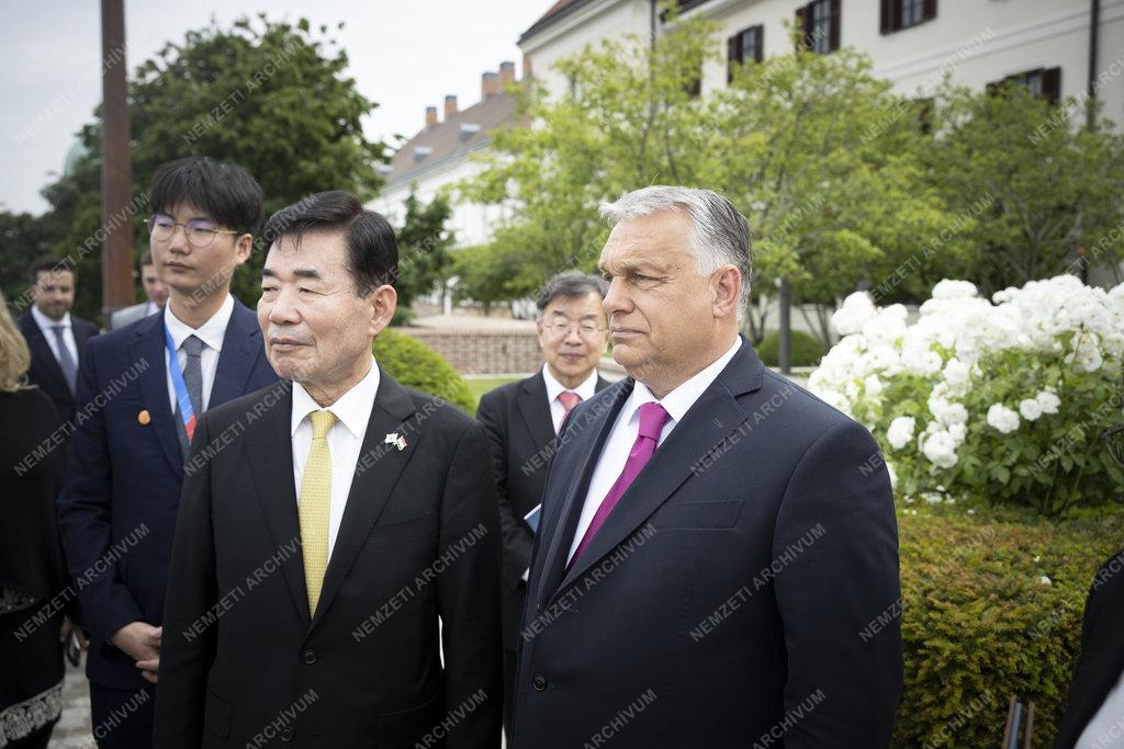 Orbán Viktor a dél-koreai parlament elnökét fogadta