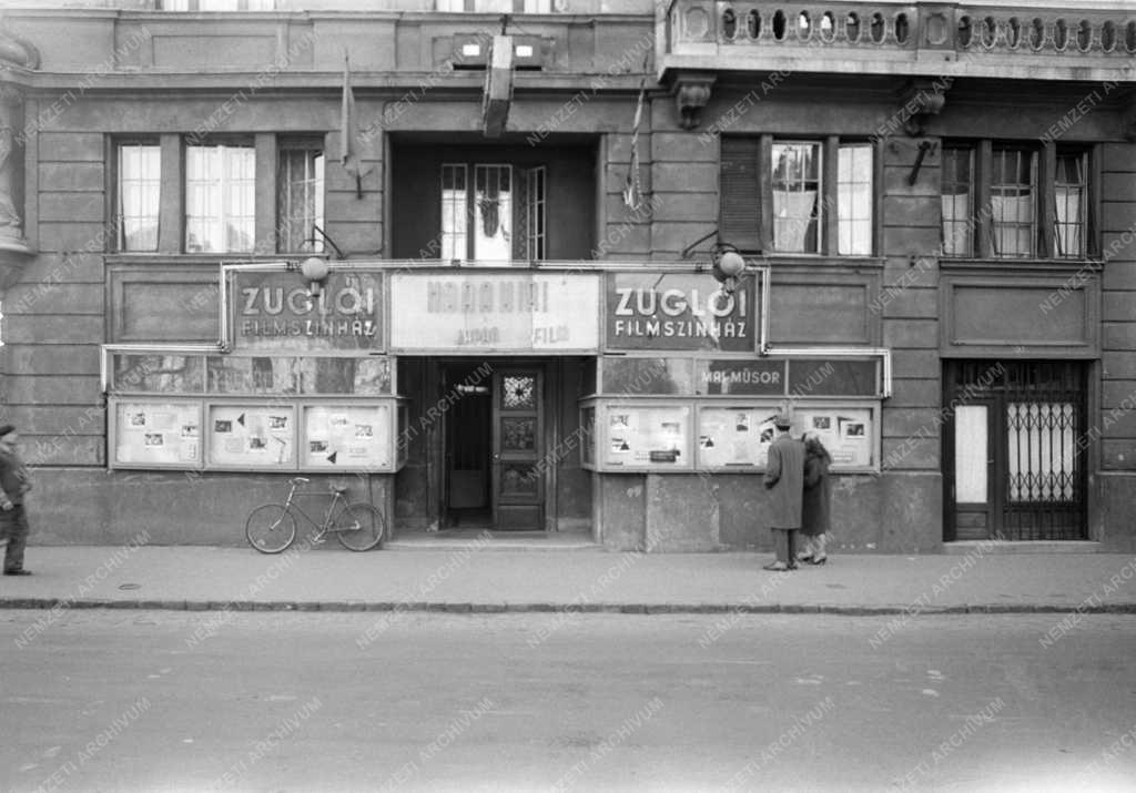 Szórakozás - Filmszínházak - Fővárosi mozik