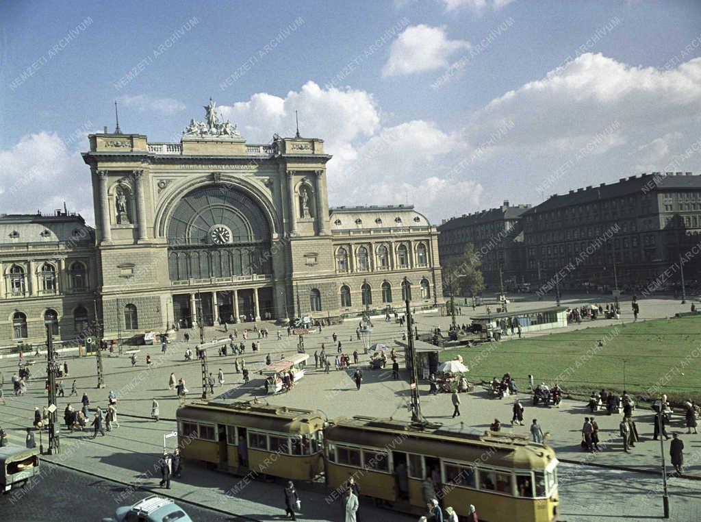 Városkép - Budapest - Baross tér - Keleti pályaudvar 