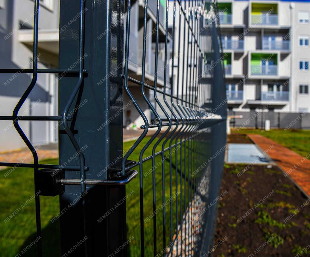 Építészet - Debrecen - Ispotály lakópark
