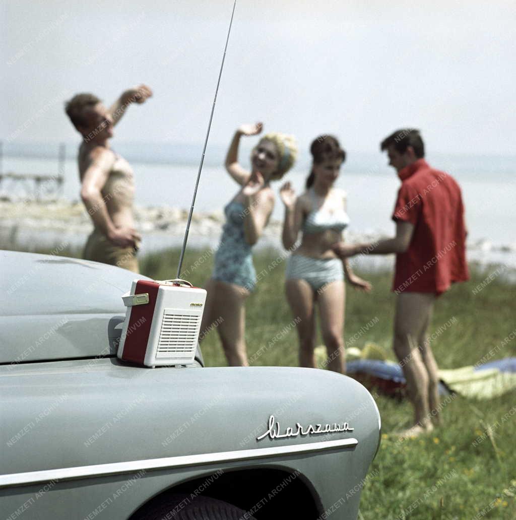 Reklám - Orionton táskarádió