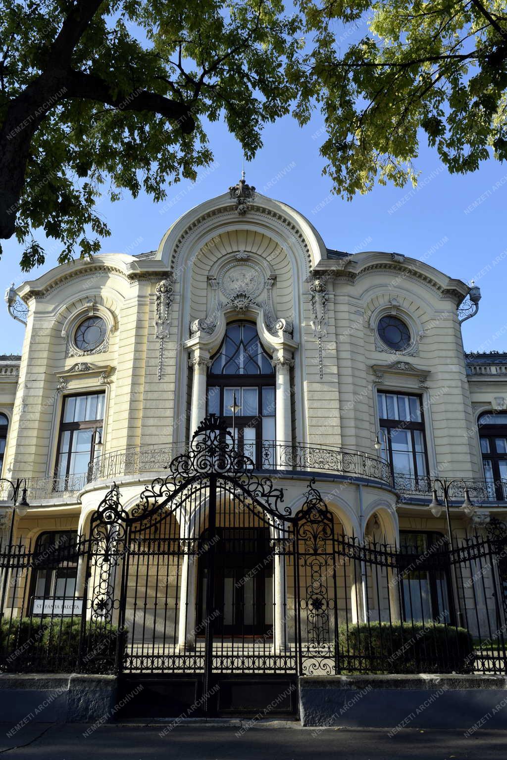 Városkép - Budapest - Stefánia Palota és Honvéd Kulturális Központ 