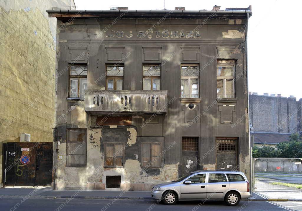 Budapest - Sütőház a Karácsony Sándor utcában