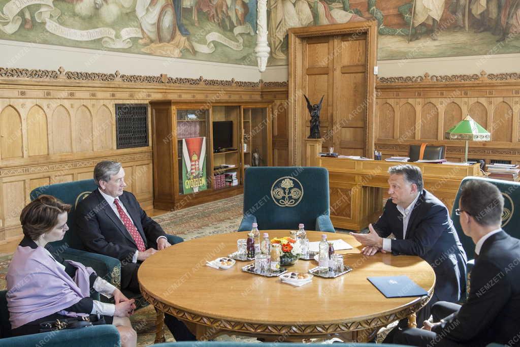 Orbán Viktor fogadta a korábbi szlovén államfőt