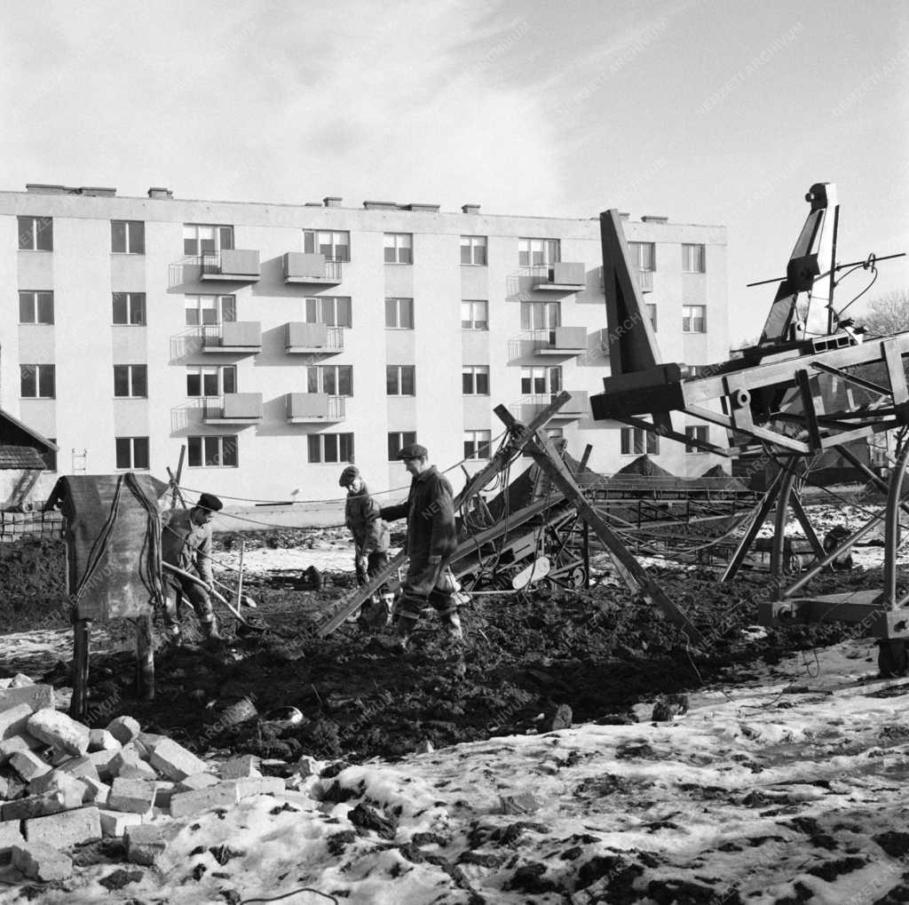 Városkép - Gödöllő 1966. január elsejétől város lesz
