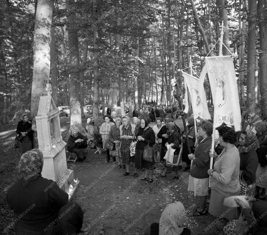 Népszokások - Cigánybúcsú