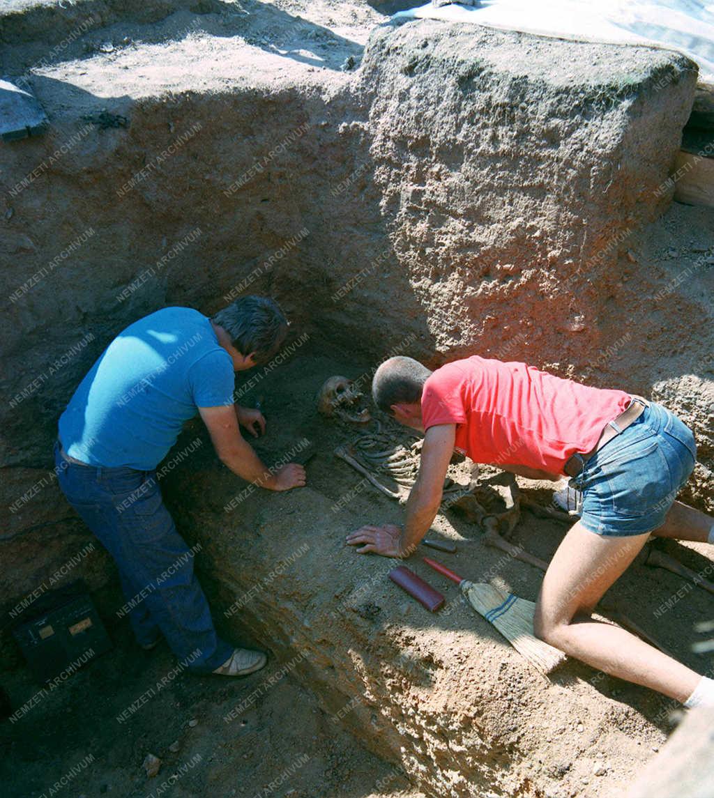 Petőfi kutató expedíció munkája a szibériai Barguzinban