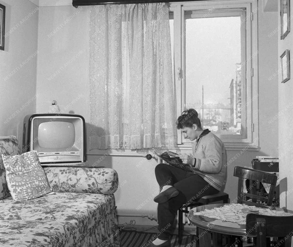 Városkép – Budapest – Új lakás az Üllői úti lakótele