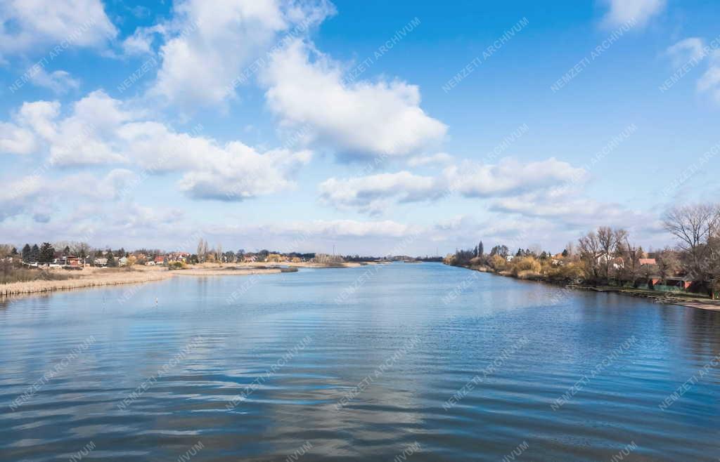 Tájkép - Szigetszentmiklós - A Kis-Duna Szigetszentmiklósnál