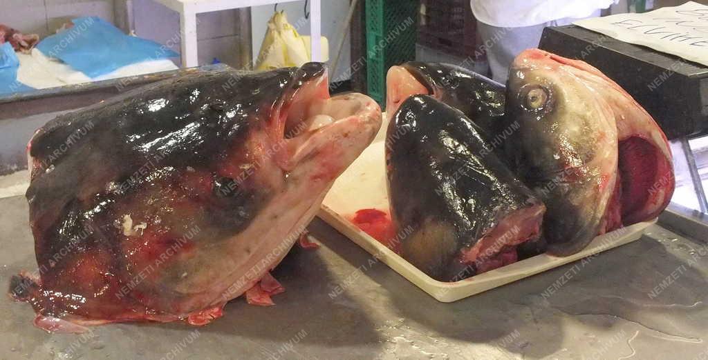 Kereskedelem - Budapest - Központi Vásárcsarnok